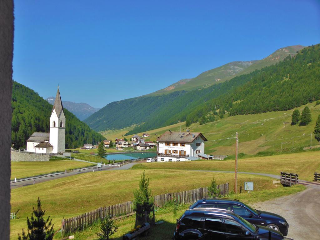 Residence Alpin Melago Esterno foto